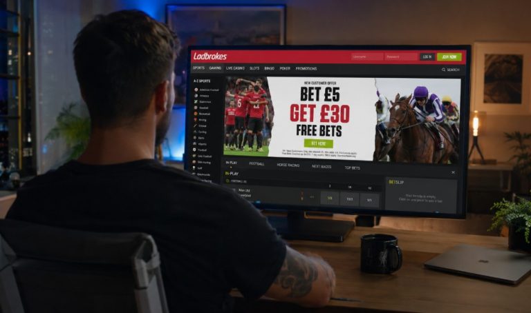 ladbrokes sign up offer